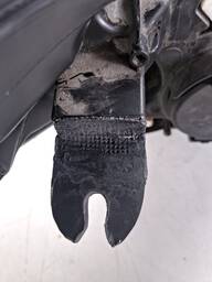 FAROL ESQUERDO CAPTUR 2017 2018 A 2024