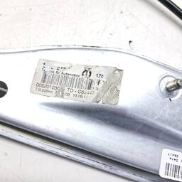 MÁQUINA DE VIDRO PORTA TRASEIRA DIREITA MOBI 2017/ MANUAL