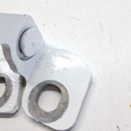 DOBRADIÇA PORTA TRASEIRA DIREITA MOBI 2017/ 