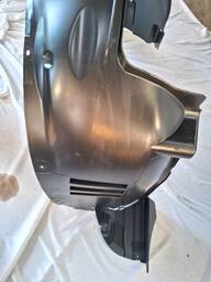 PARABARRO DIANTEIRO DIREITO ONIX PRISMA 2013 A 2016 DETALHE