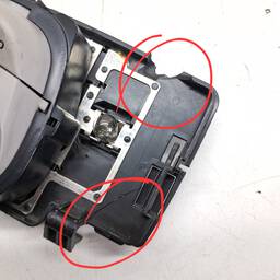 BOTÃO COMANDO LUZ TETO RENEGADE TORO 2017/ DETALHE 