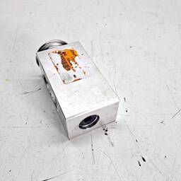 VÁLVULA EXPANSÃO SANDERO LOGAN 1.0 1.6 2019/