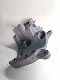 SUPORTE ALTERNADOR COMPRESSOR SANDERO LOGAN 1.6 2014 A 2018