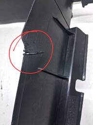 DEFLETOR SUPORTE RADIADOR SANDERO LOGAN 1.6 14/ 2019 DETALHE