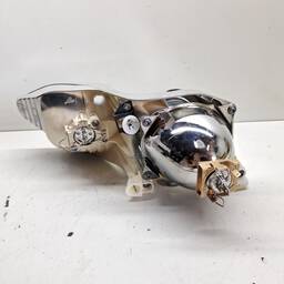 FOCO OPTICO PROJETOR FAROL DIREITO CAPTUR 2017 2018 A 2024