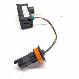 MOTOR AJUSTE FAROL DIREITO CAPTUR 2017 2018 2019 2020 2021/ 