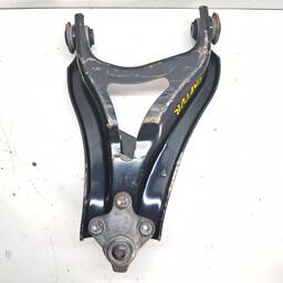 BANDEJA DIANTEIRA DIREITA OROCH DUSTER 2012/ 