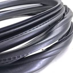 BORRACHA PORTA TRASEIRA ESQ (CARROCERIA) FLUENCE 11/18 DETAL