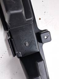 SUPORTE GUIA PARACHOQUE TRASEIRO FORD KA HATCH 2015 A 2021