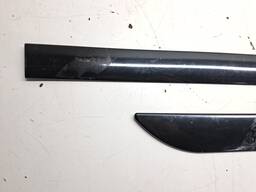 PAR FRISO PORTA DIREITA KWID 2017 2018 2019 2020 2021/