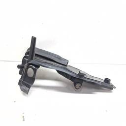 DEFLETOR INFERIOR LATERAL ESQ CHURRASQUEIRA FLUENCE 2011/16