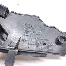 DEFLETOR INFERIOR LATERAL ESQ CHURRASQUEIRA FLUENCE 2011/16