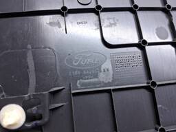 ACABAMENTO TAMPA TRASEIRA FORD KA HATCH 2015 2016 A 2021