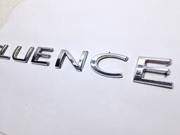 EMBLEMA LETRAS TAMPA TRASEIRA FLUENCE 2011 A 2018