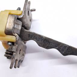 LIMITADOR PORTA TRASEIRA DIREITA FLUENCE 201 A 2018