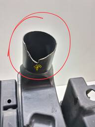 CAIXA FILTRO AR TAMPA MOTOR JETTA 2.5 2007 A 2010 C/DETALHE 