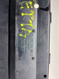 CAIXA FILTRO AR TAMPA MOTOR JETTA 2.5 2007 A 2010 C/DETALHE 