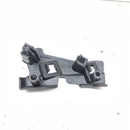 GUIA PARACHOQUE TRASEIRO DIREITO FLUENCE 2011 2012 A 2018