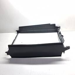 DEFLETOR/SUPORTE VENTOINHA RADIADOR DUSTER 1.6 2017 A 2023