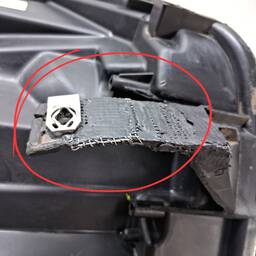 FAROL DIREITO DUSTER LED  2021/ RECUPERADO 