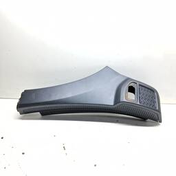 ACABAMENTO PARALAMA ESQUERDO DUSTER 2021 2022 2023 2024 