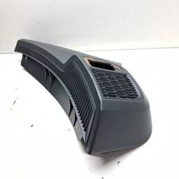 ACABAMENTO PARALAMA ESQUERDO DUSTER 2021 2022 2023 2024 