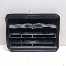 difusor ar carroceria bmw serie 3 318 320 25 2013/18 detalhe