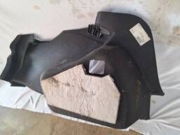 FORRO LATERAL ESQUERDA BAGAGITO BMW SERIE 3 320 2013 A 2018