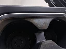 MOLDURA CONSOLE CENTRAL PORTA COPOS BMW 320I F30 2013 A 3018