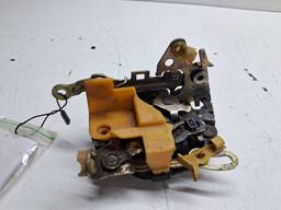 FECHADURA PORTA DIANTEIRA DIREITA CORSA 1996 A 2016 CLASSIC