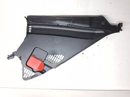acabamento direito churrasqueira bmw 320i 18 25 2013 a 18