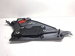 ACABAMENTO DIREITO CHURRASQUEIRA BMW 320I 18 25 2013 A 18