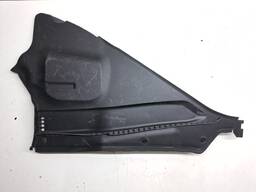 acabamento esquerdo churrasqueira bmw 320i 18 25 2013/18