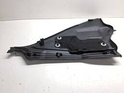 ACABAMENTO ESQUERDO CHURRASQUEIRA BMW 320I 18 25 2013/18