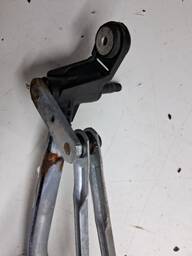 GALHADA LIMPADOR PARABRISA SANDERO 2015/ LOGAN 2014 A 2024