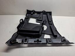 GUIA DIR PARACHOQUE TRAS BMW SÉRIE 3 318 320..13/17 DETALHE