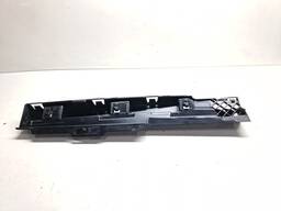 GUIA SPOILER TRASEIRO DIREITO BMW SÉRIE 3 318 320.. 2013/17 