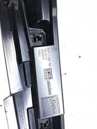 GUIA SPOILER TRASEIRO DIREITO BMW SÉRIE 3 318 320.. 2013/17 