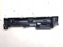 GUIA SPOILER TRASEIRO DIREITO BMW SÉRIE 3 318 320.. 2013/17 