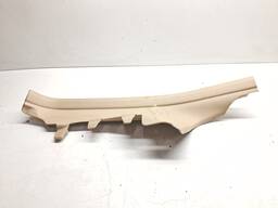 ACABAMENTO SOLEIRA TRAS ESQU BMW SÉRIE 3 318 320 13/18 DETAL