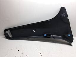 ACABAMANTO COLUNA CENTRAL ESQUERDA SANDERO 2015 A 2024 