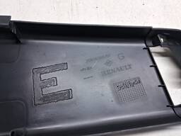 ACABAMANTO COLUNA CENTRAL ESQUERDA SANDERO 2015 A 2024 