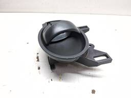 MAÇANETA INTERNA DIREITA VERSA MARCH 2012 A 2020