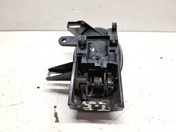 MAÇANETA INTERNA ESQUERDA VERSA MARCH 2012 A 2020