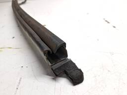 GUIA CANALETA VIDRO PORTA TRASEIRA DIREITA MARCH 2012 A 2020