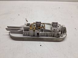 LUZ CORTESIA MARCH VERSA SANDERO LOGAN DUSTER CLIO MEGANE...