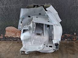 CAIXOTE LATERAL TRASEIRA DIREITA SANDERO 2015 A 20 DETALHE