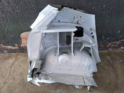 FOLHA LATERAL TRASEIRA ESQUERDA SANDERO 2015 A 20 DETALHE