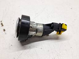 CILINDRO CHAVE TAMPA TRASEIRA SANDERO 2015 A 2023