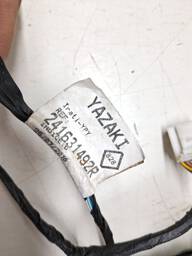 CHICOTE TAMPA TRASEIRA SANDERO 2015 2016 A 2023